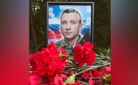 В Шугозере проводили в последний путь погибшего бойца СВО