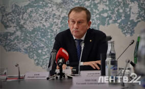 Александр Дрозденко обратился к педагогам региона в День учителя
