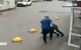 В Гатчине задержали подозреваемого в нападении на посетителя кафе
