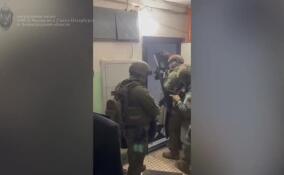 В Петербурге задержали подозреваемых в вымогательстве с применением насилия