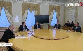 Юрий Ушаков: встреча лидеров России, Китая и США на полях саммита АТЭС, скорее всего, состоится
