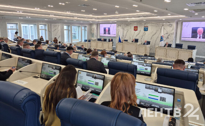 Стартовало пятое заседание Заксобрания Ленобласти