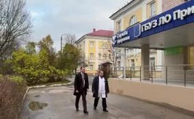 В Приозерской больнице обновили вход в поликлинику и запустили новые лифты