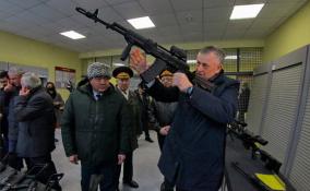 Визит главы Ленобласти в воинскую часть в Лебяжье в объективе фотографа ЛенТВ24
