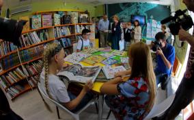 Международный день детской книги: в студии ЛенТВ24 поговорили, как привить любовь к чтению современным детям