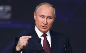 Владимир Путин предложил освободить от НДС часть предприятий общепита