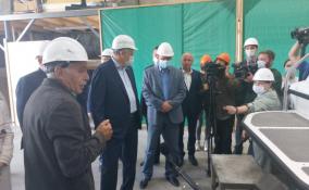 Александр Дрозденко оценил условия работы на машиностроительном предприятии «Винета» в Тосненском районе