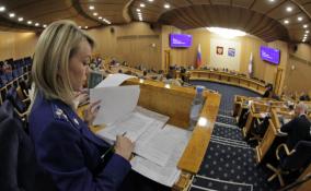 Более половины кандидатов в депутаты ЗакСа Ленобласти составляют люди в возрасте от 30 до 49 лет