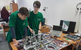 В Ленинградской области для юных исследователей дополнительно создадут шесть лабораторий