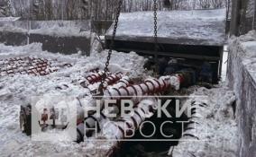 Петербургского рабочего насмерть зажало в снегоуборочной машине