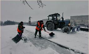 С улиц Петербурга с начала декабря вывезли почти 800 тысяч кубометров снега