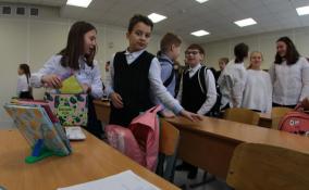 Сосновоборская школа заплатит штраф за то, что ученицу не пустили в туалет на уроке