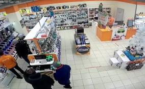 В магазин Приозерска зашел покупатель с гранатомётом