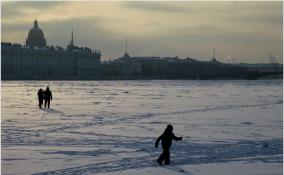 В первый день февраля в Петербурге ожидается небольшой снег, гололедица и до -4