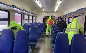 В вагонах поездов пригородного сообщения Ленобласти проводят дезинфекционную обработку