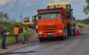 В Ленобласти утвердили программу ремонта дорог на 2023 год