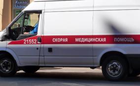 В Ленобласти машина скорой помощи насмерть сбила пенсионерку