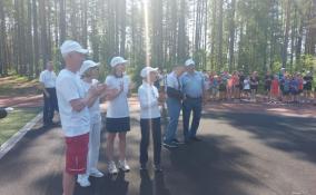 Олимпийские чемпионы приехали на соревнования школьников в Петербурге