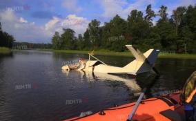 Легкомоторный гидроплан совершил жёсткую посадку на озеро Вуокса в Ленобласти