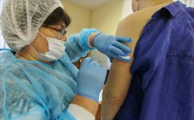 В России могут вернуть обязательную вакцинацию от коронавируса, если заболеваемость продолжит расти