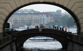 В понедельник в Петербурге ожидается облачная и дождливая погода