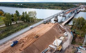 Новый мост в Киришах перешагнул русло реки Волхов